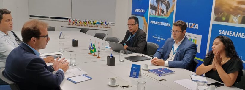 Município trata de habitação, royalties e infraestrutura em agenda institucional em Brasília